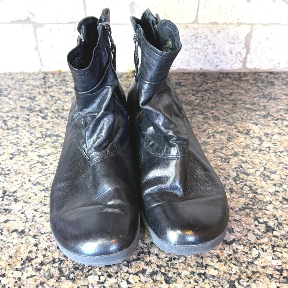 Josef‎ Seibel Black Leather Ankle Boots Side Zip Women's Booties Sz 38 Us 7